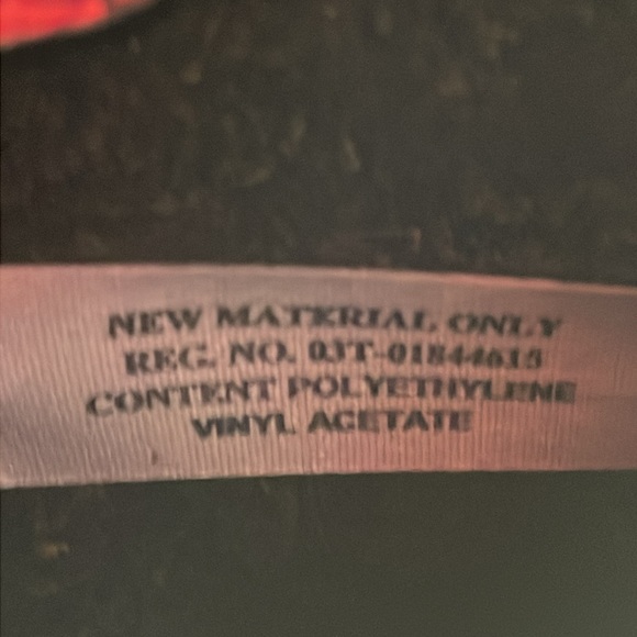 Street Level Crossbody Handbag - Picture 14 of 14